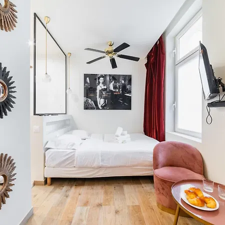 Lumineux Et Moderne Proche Du Metro - 2p *